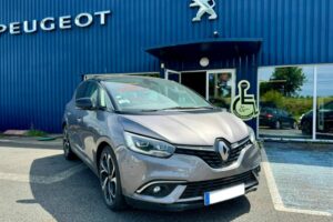 RENAULT SCENIC AMENAGE PMR (1)